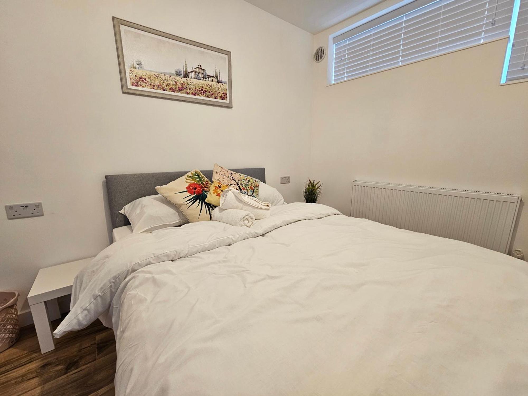 Apartament E1 *